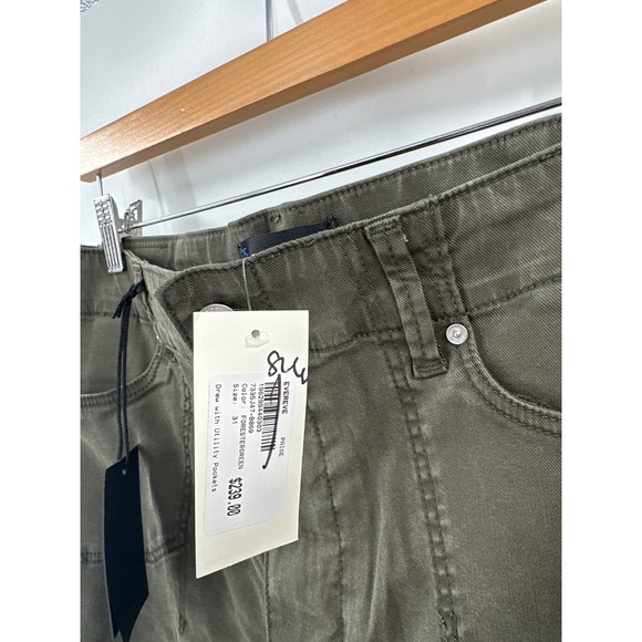 Paige Drew with Utility Pockets Forester Green 31 NWT - Picture 8 of 10